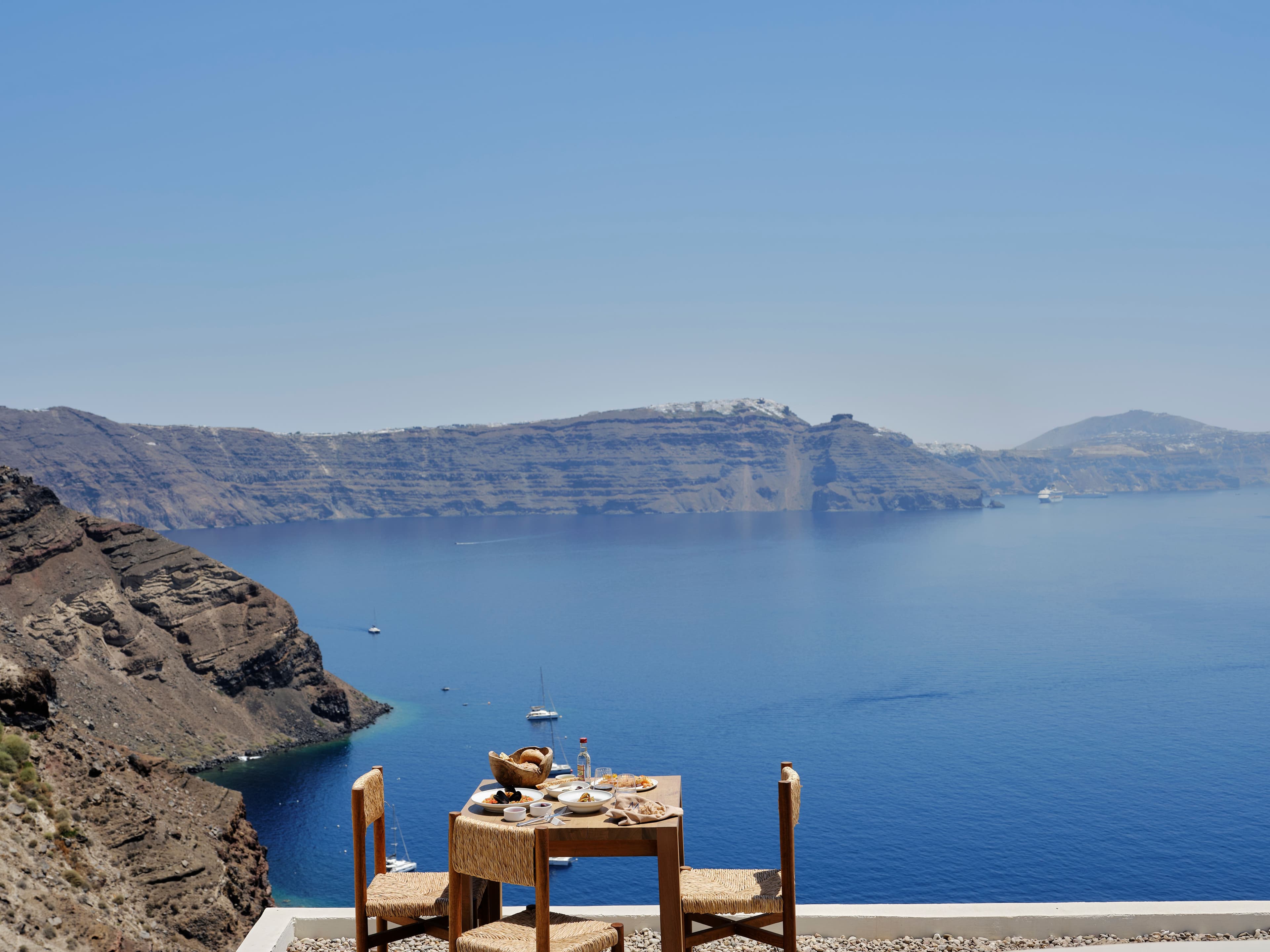 Gastronomy on the Islands: A Culinary Journey with Local Chefs