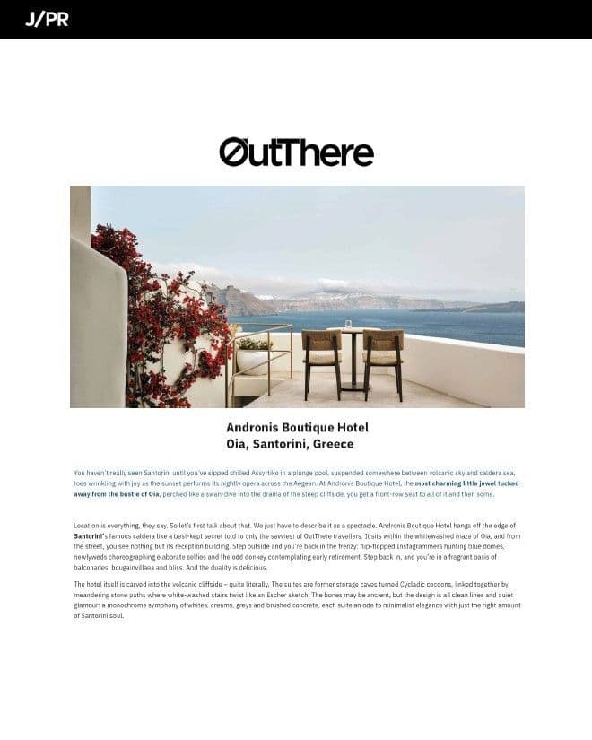 The Most Charming Jewel in Oia, Santorini