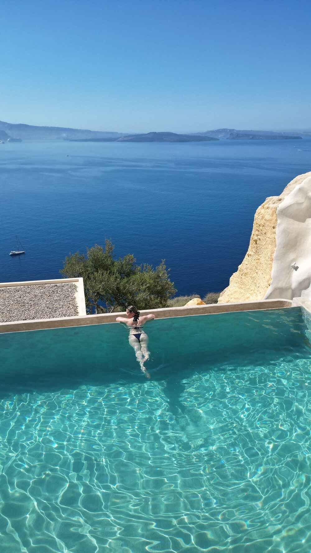 Andronis Luxury Suites