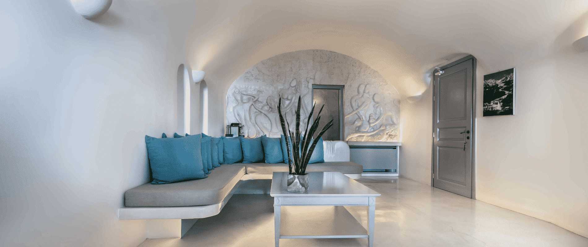 honeymoon-suite-with-indoor-plunge-pool1