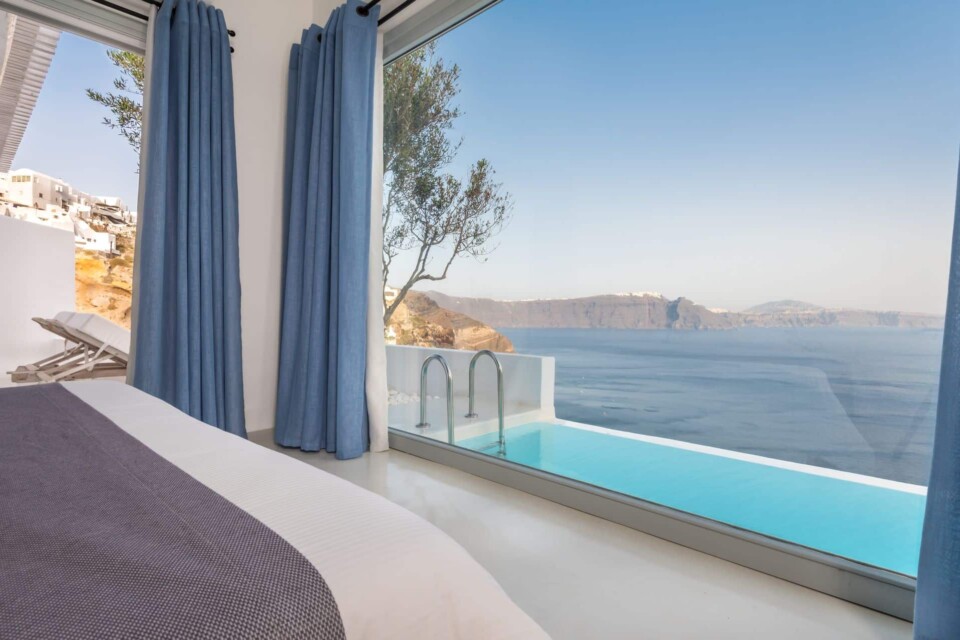 Exclusive Plan Suites- Room Tour - Santorini, Greece - YouTube