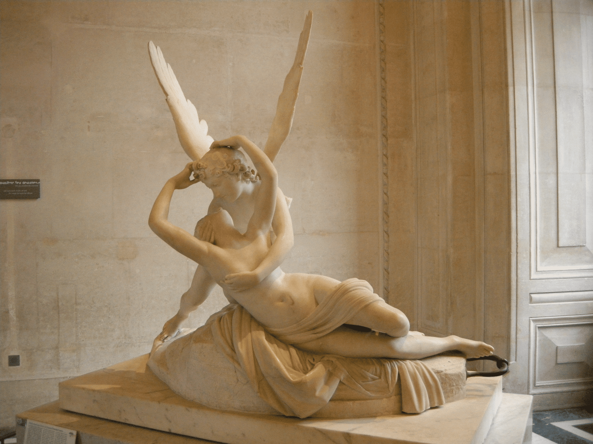 Antonio_canova__amore_e_psiche_louvre_02