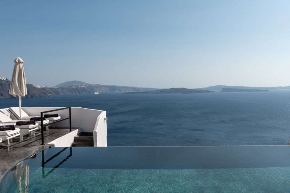 Echoes Luxury Suites: un séjour en or et en azur - Digital Nomadess